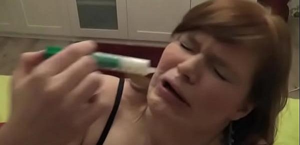  Girl injects cum up her nose with syringe [no sound]